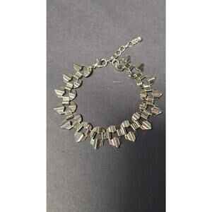 Silver Tone Geometric Link Bracelet Womens Chain Lobster Costume Jewelry 7in
